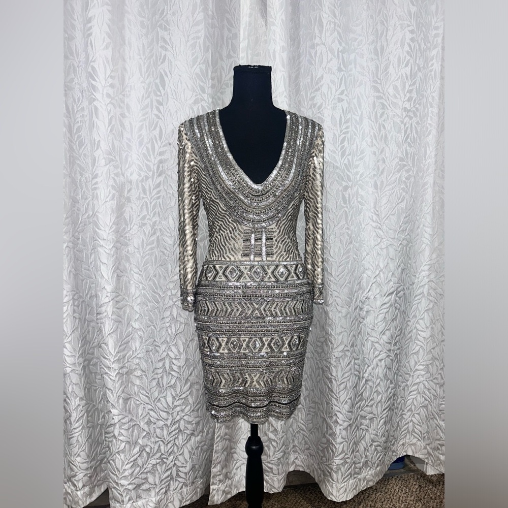 Silver Sherri hill cocktail dress NWT